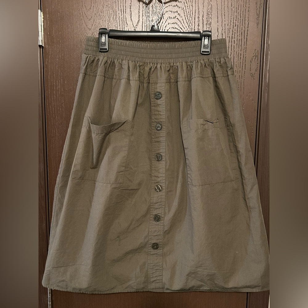 ASOS Button-Front Casual A-line Skirt in Olive L/12